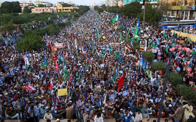 Atrocities on Rohingya Muslims are being protested by rallies all over Pakistan