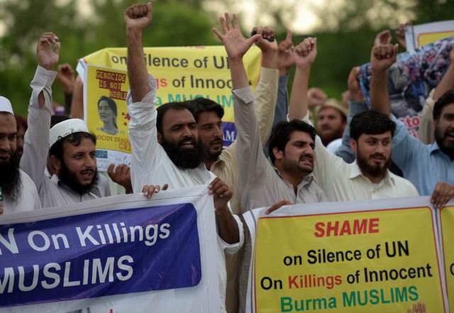 Atrocities on Rohingya Muslims are being protested by rallies all over Pakistan