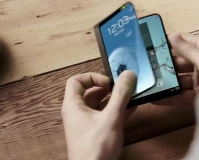 SAMSUNG READY TO UNFOLD THE CURTAIN OFF OF ITS FOLDABLE PHONE