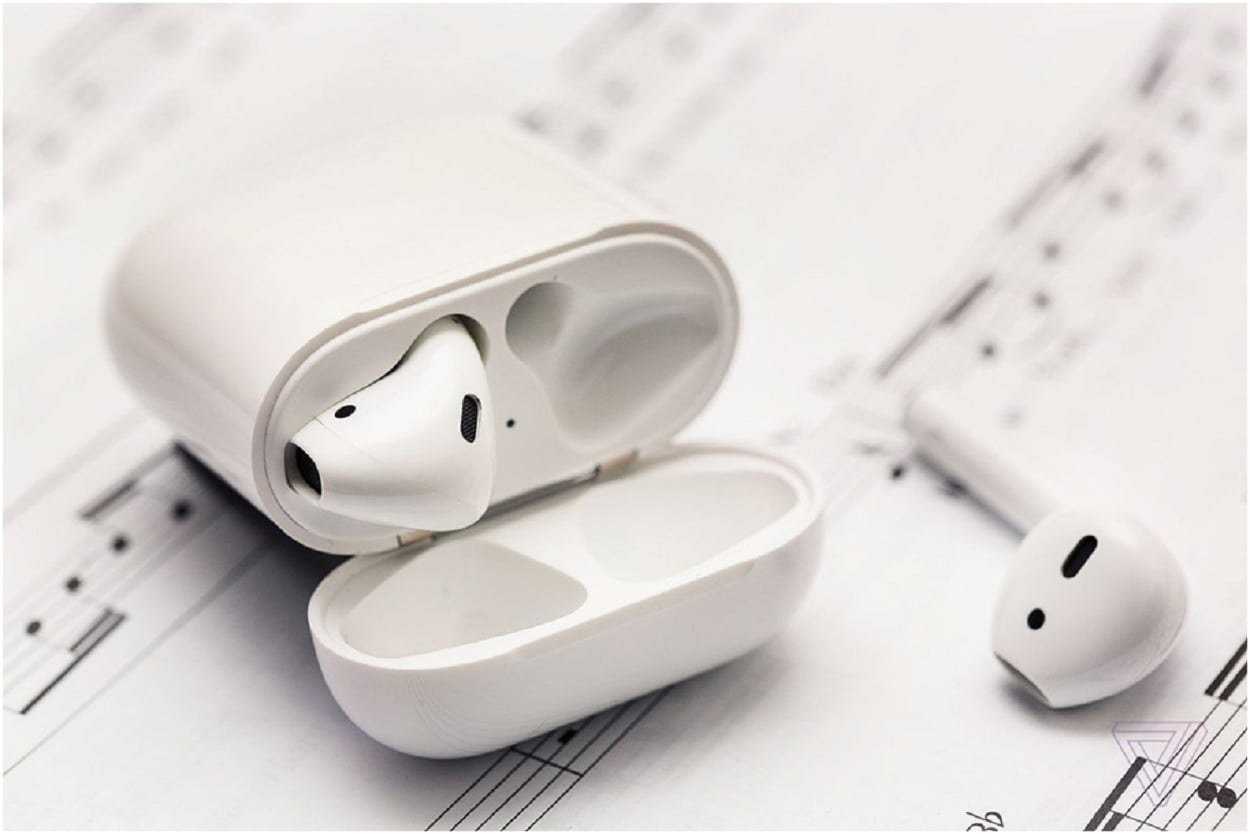 AIRPODS 2 ANNOUNCED, OR AIRPODS 1.1?