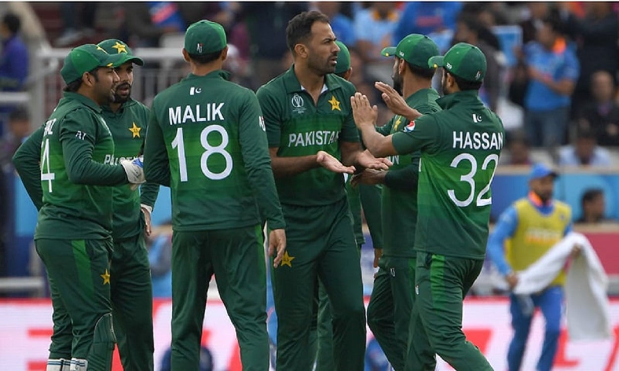 PAKISTAN FIND FORM. SOUTH AFRICA BITE THE DUST