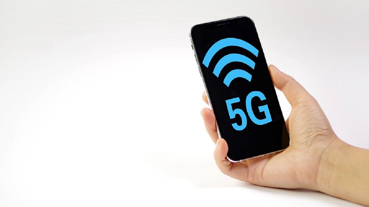 5G phones may outsell 4G ones by 2023