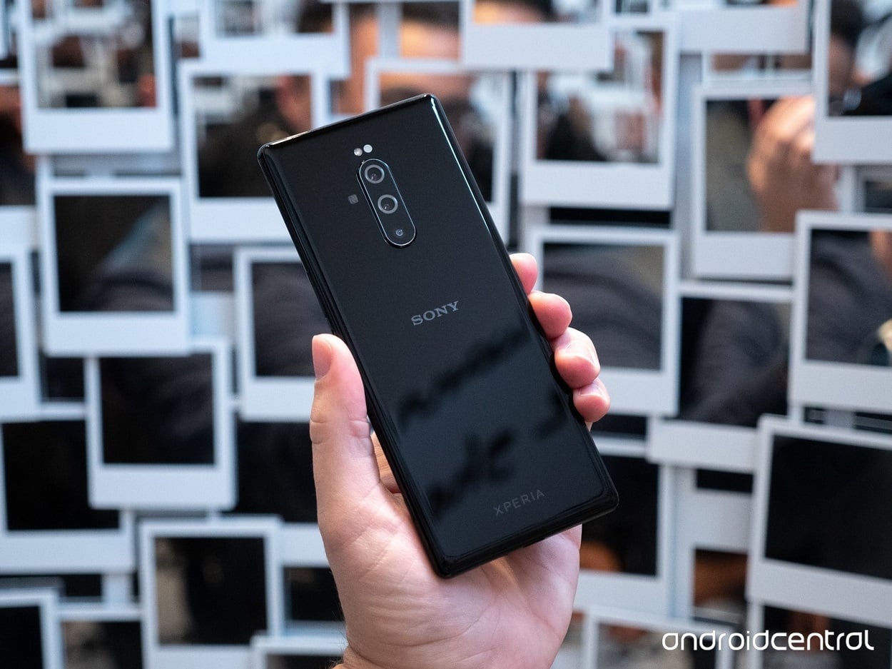 Sony Q2 2019 mobile phone shipment sees a a very large decline